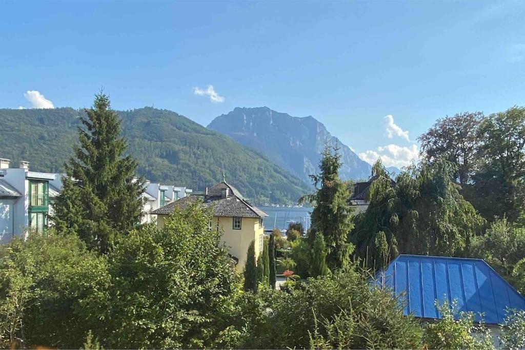 Zentrale Wohnung Gmunden Alte Baeckerei Bagian luar foto