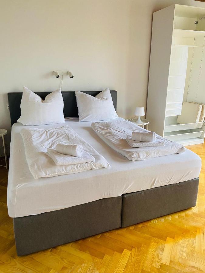 Zentrale Wohnung Gmunden Alte Baeckerei Bagian luar foto