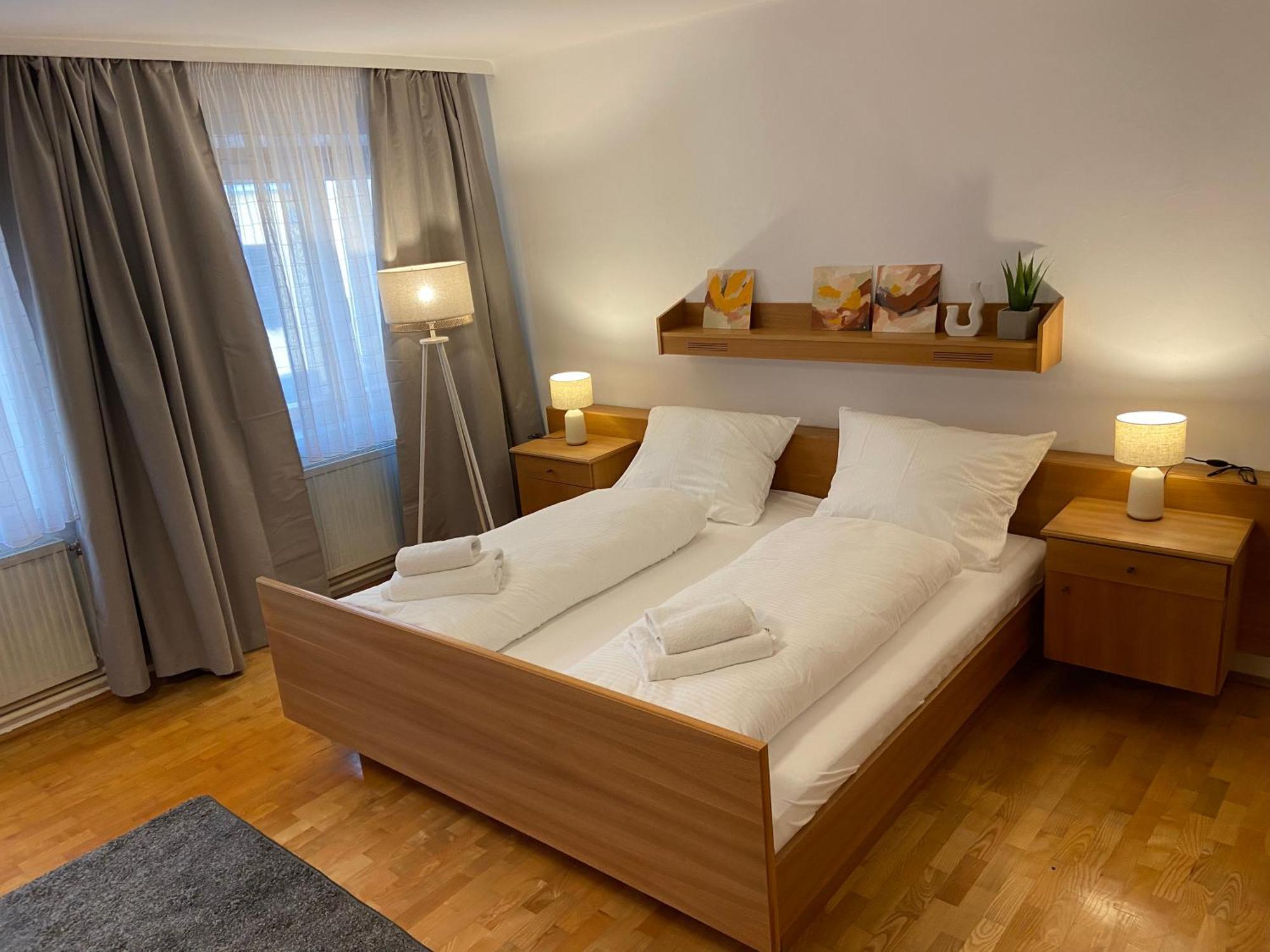 Zentrale Wohnung Gmunden Alte Baeckerei Bagian luar foto