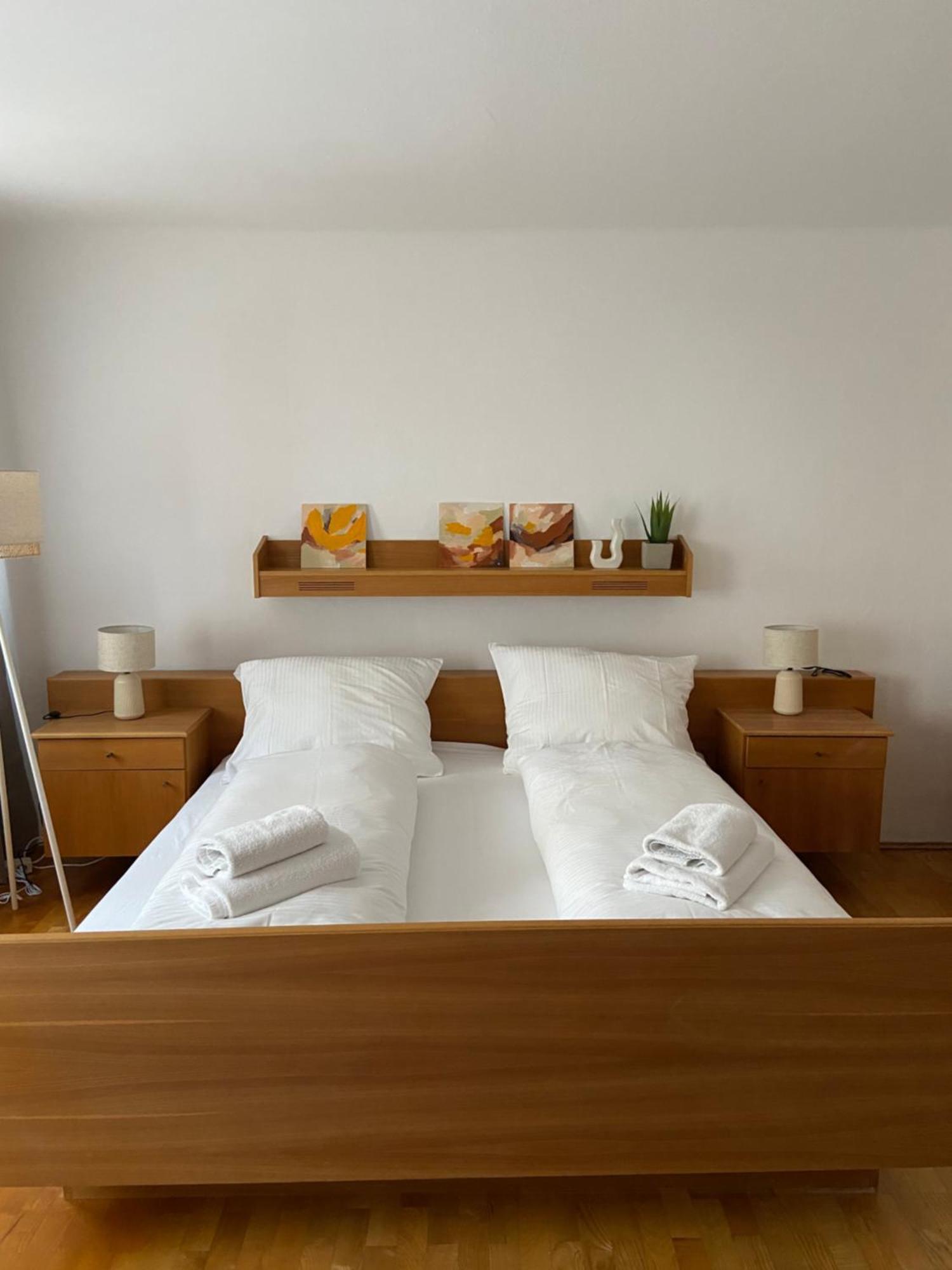 Zentrale Wohnung Gmunden Alte Baeckerei Bagian luar foto