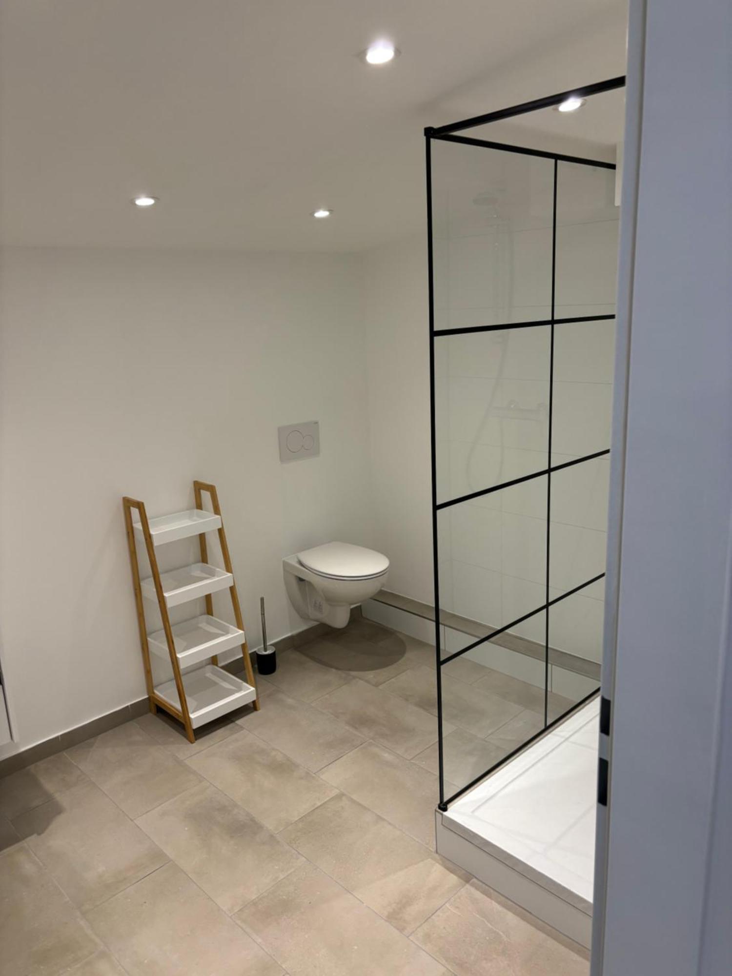 Zentrale Wohnung Gmunden Alte Baeckerei Bagian luar foto