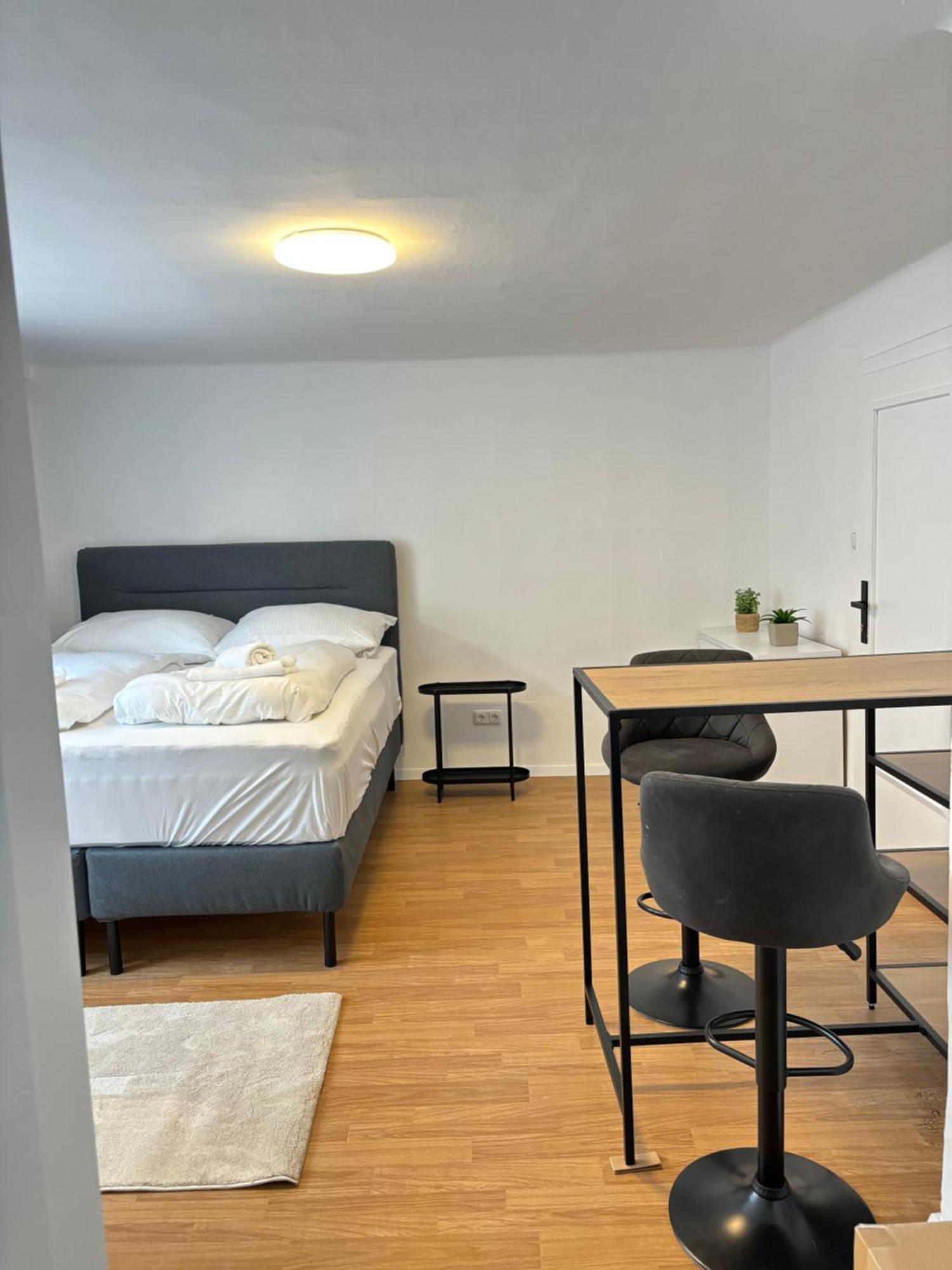 Zentrale Wohnung Gmunden Alte Baeckerei Bagian luar foto