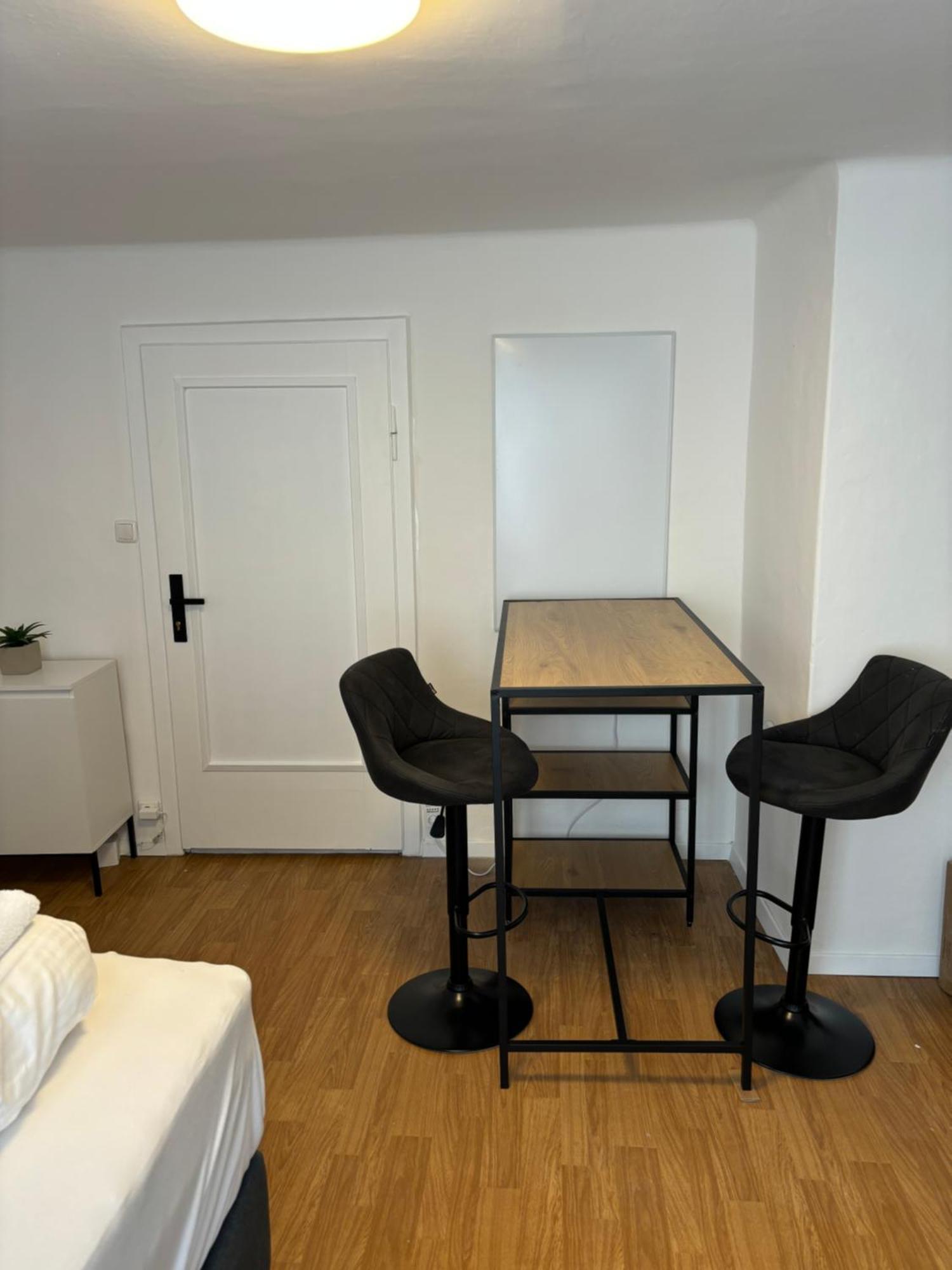 Zentrale Wohnung Gmunden Alte Baeckerei Bagian luar foto