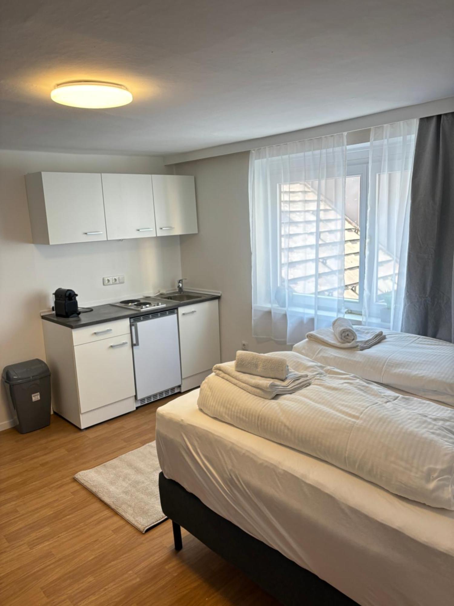 Zentrale Wohnung Gmunden Alte Baeckerei Bagian luar foto